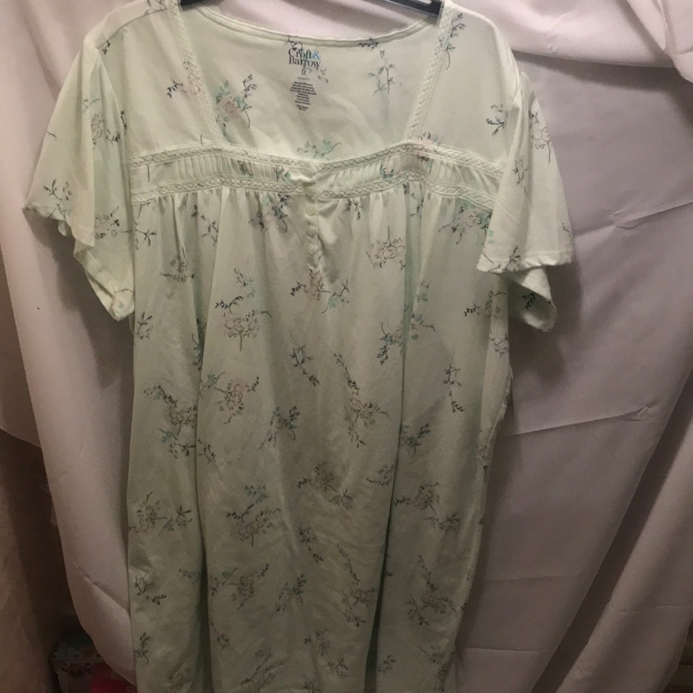 NWT sz 3x green floral nightshirt by Croft & barrow